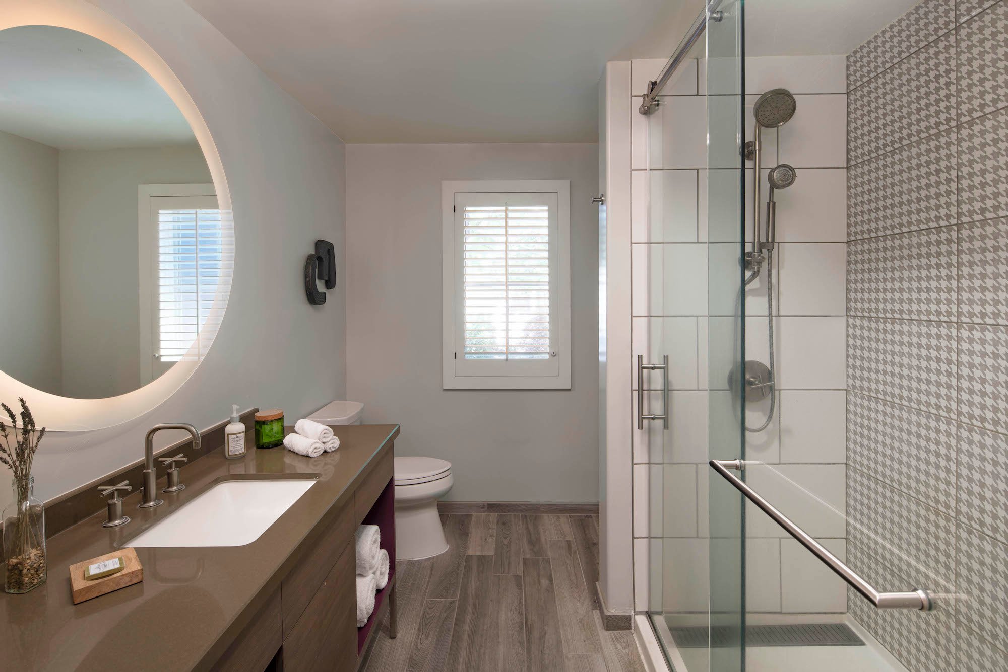 Cottage Junior Suite Bathroom