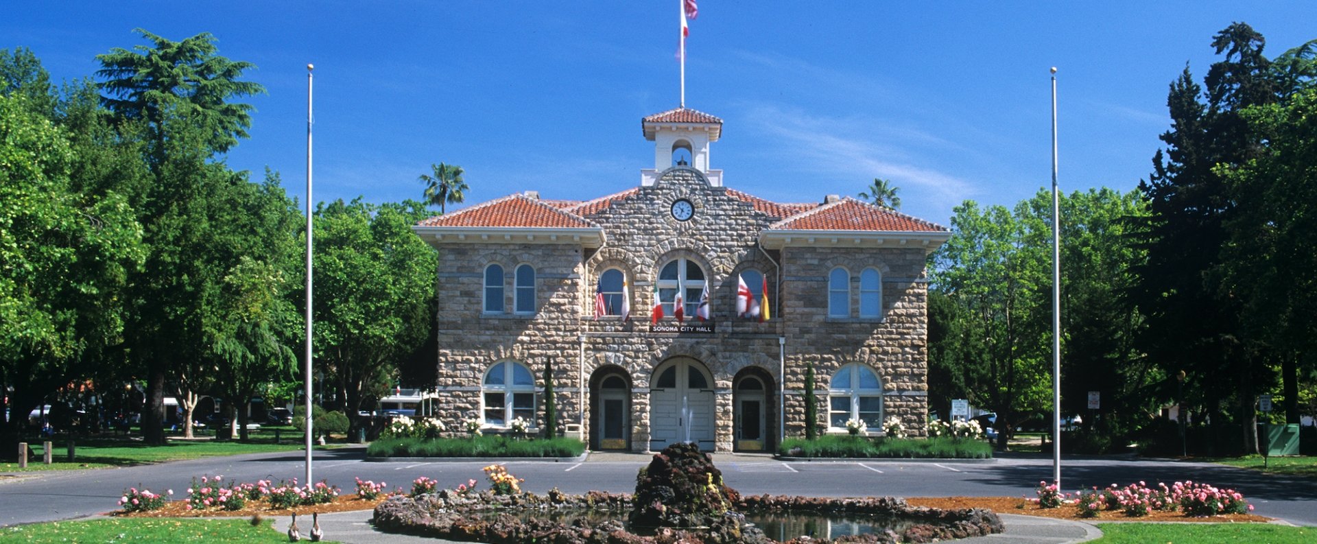 Sonoma, California City Square